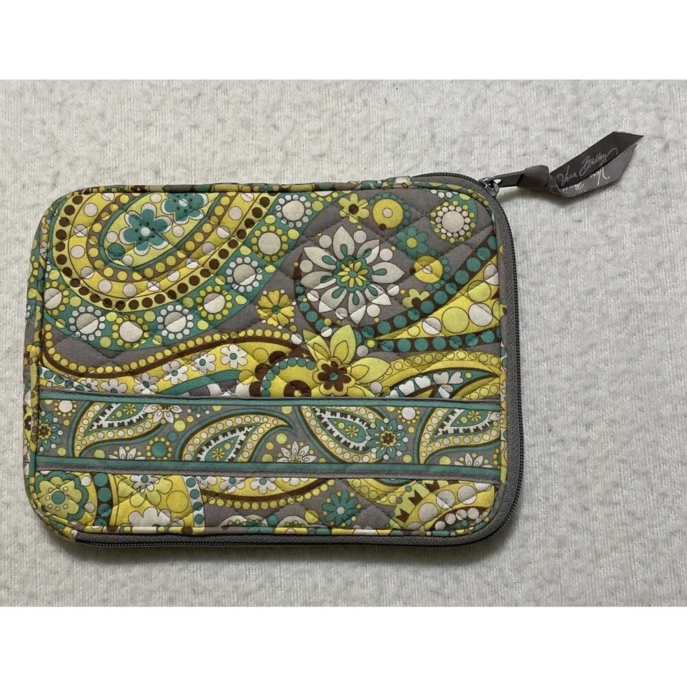 Vera Bradley Purse Wallet Women's Quilted Yellow Floral Pattern Clutch 9 x 6